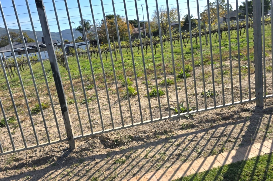 To Let 2 Bedroom Property for Rent in Paarl North Western Cape